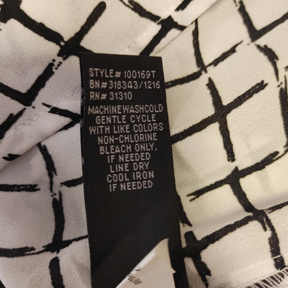 IZ Byer Roll-Tab Shirt, White Black L - Picture 9 of 9